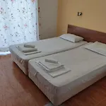 Apartment Billy's Two- Bed For Rent At Sunny *