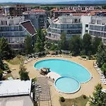 Apartment Billy's Two- Bed For Rent At Sunny Slantschew brjag