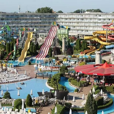 Billy's Two- Bed For Rent At Sunny Napospart