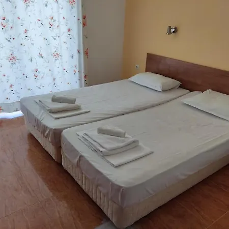 Lägenhet Billy's Two- Bed For Rent At Sunny *