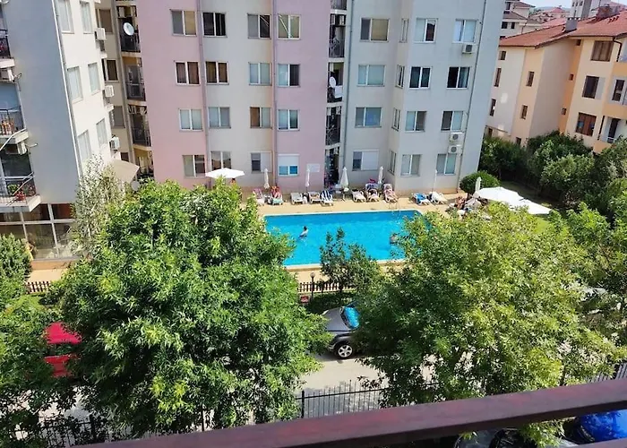 Billy's Two- Bed For Rent At Sunny Sunny Beach